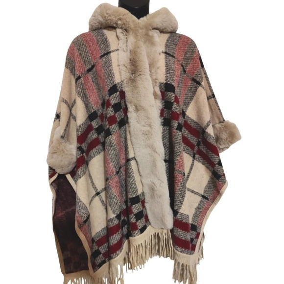 SEVEN Islands Luxurious Cloak NWT 😍 - Picture 3 of 12